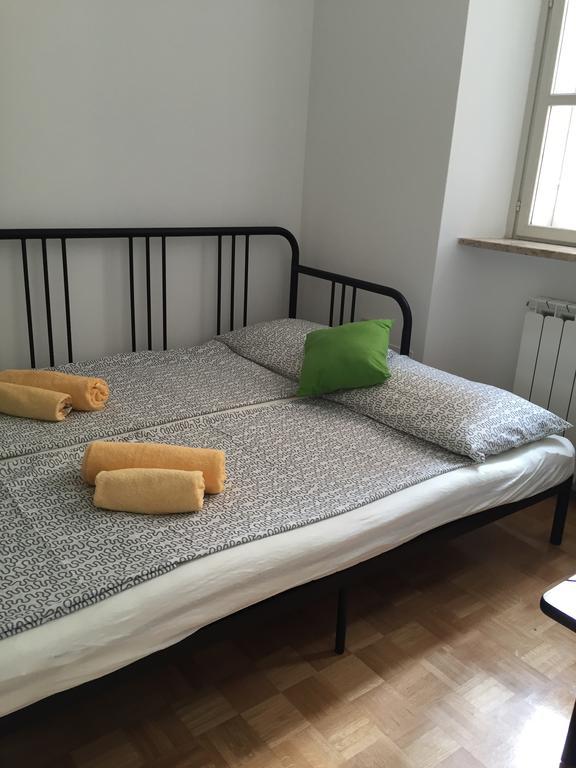 Allure Apartments Pirano Esterno foto