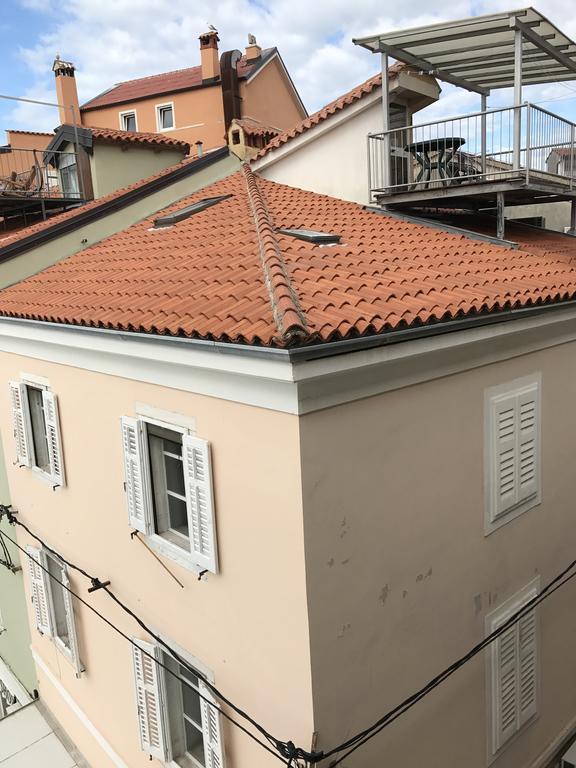 Allure Apartments Pirano Esterno foto